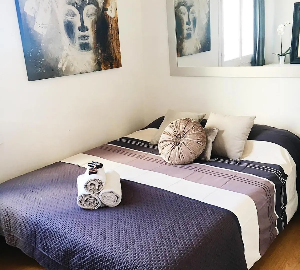 Albergue Alani Montjuic Barcelona 0*,  España
